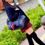 「足/脚」 痴●師に複数のローターをぶち込まれガニ股で脚を震わせイキまくるニーハイ女子○生2 『FANZA』