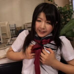 「足/脚」 【AIリマスター版】女子校生のおもらしオナニー Vol.2 『FANZA』