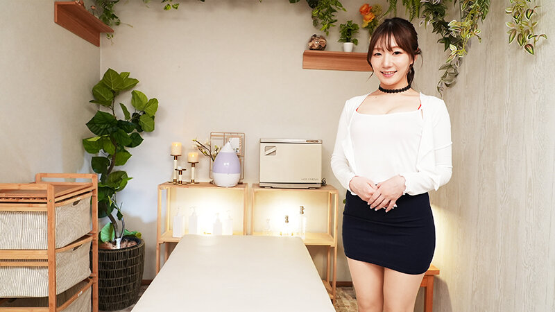 「足/脚」 マッサージサロンの店員が、なんと友人の妻だった。友人には悪...