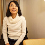 「足/脚」 目には目を！浮気には浮気を！とリベンジAV奥様が降臨。旦那の雑魚肉棒にはもったいない顔面偏差値の高いセックスの逸材 『FANZA』