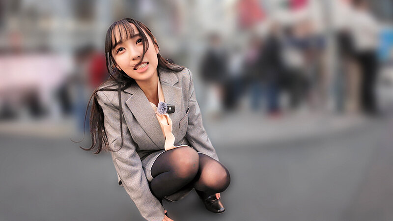 「足/脚」 素人美少女とリモコンバイブお散歩ー黒パンスト敏感キャリアウ...