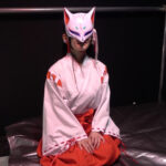 『フェチ』 狐面の巫女さんの正座した足裏をくすぐって崩したい！ 「DUGA」