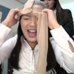 『フェチ』 私達パンスト商品開発部、パンストを被って変顔 「DUGA」