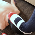 『フェチ』 オジさん、変態だから足だけで満足でしょ？ 「DUGA」