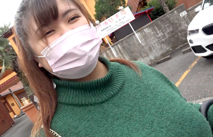 『フェチ』 ぽっちゃり巨乳看護師りこちゃんから誘われたので 「DUGA...