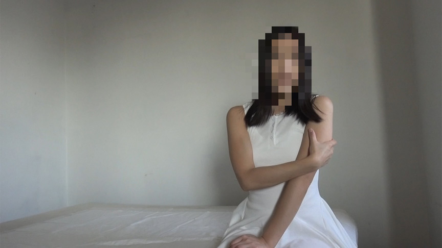 『フェチ』 失便と紙オムツ 素人女性ゆかり（2） 「DUGA」