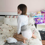 『フェチ』 完全主観おむつなお姉ちゃんは、すぐおもらししちゃうの 「DUGA」