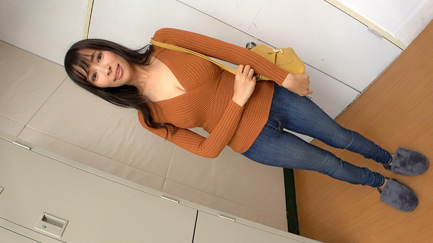 『フェチ』 素人娘のパンツびしょびしょどこでもお漏らしオナニー 「DU...