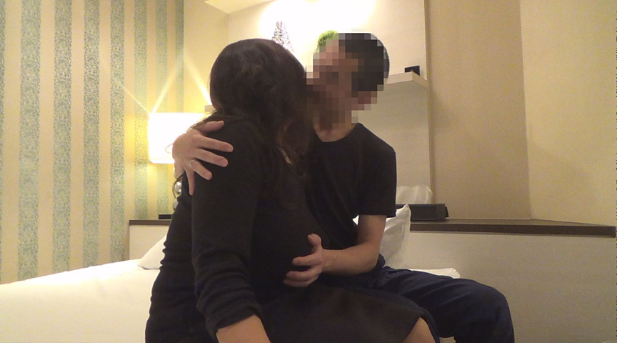 『フェチ』 爆乳欲求不満妻の絶叫アクメ 「DUGA」