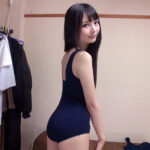 『フェチ』 濡れてテカってピッタリ密着 神旧型スク水 跡美しゅり 「DUGA」