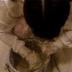 『フェチ』 小麦粉風呂 Vol.01 「DUGA」