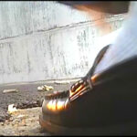 『フェチ』 【復刻版】イモムシを踏み潰す！ 「DUGA」