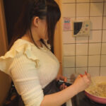 『フェチ』 爆乳H-CUPシロウト 6SEXヤリまくり in名古屋 「DUGA」