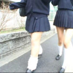 『フェチ』 女子○生のくっさい上履き＆上履きフードクラッシュ 「DUGA」