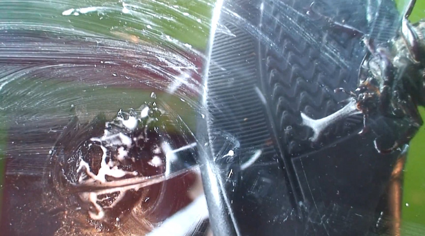 『フェチ』 ガラステーブル、パンプスでカブト○○クラッシュ VOL2 ...