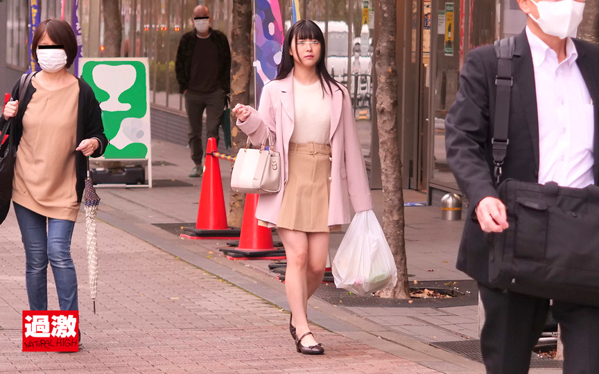 『フェチ』 バック手マンで潮を吹かされ続け屈服する敏感女子大生 「DU...