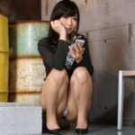 『フェチ』 色っぽいお姉さんのパンチラのほうがグッとくるよね 「DUGA」