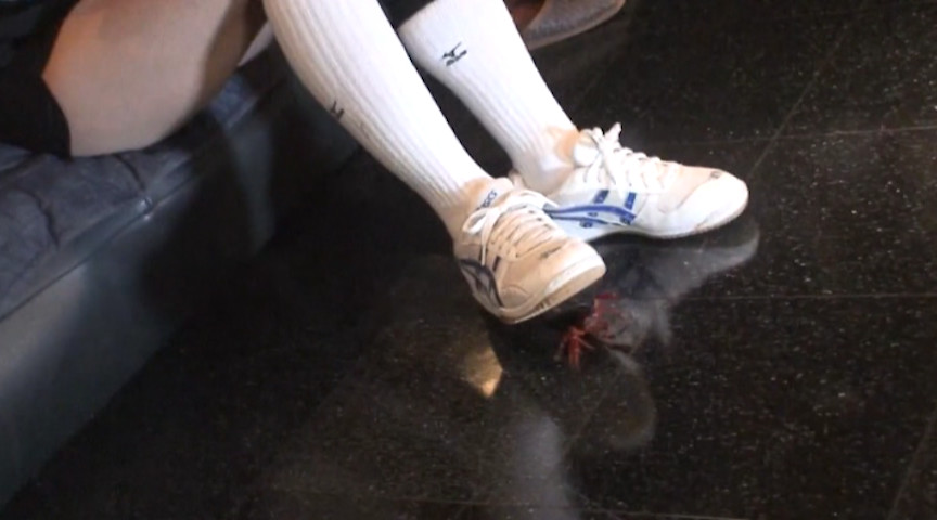 『フェチ』 バレー部みくちゃんの踏み踏み処刑人 VOL1 「DUGA」