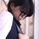 『フェチ』 ○○生を狙ったぶっかけ痴○電車 「DUGA」