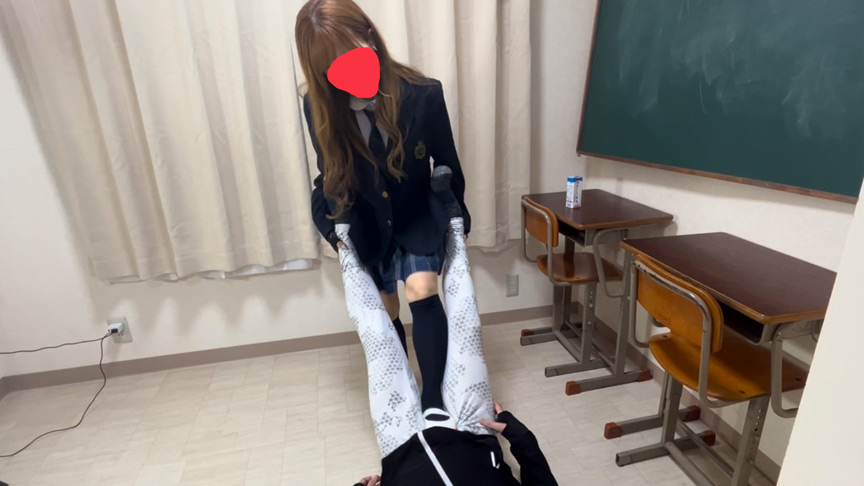 『フェチ』 ハイパークイーン X女王様の教室電気アンマ公開処刑 「DU...