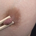 『フェチ』 乳輪の大きな乳首と汚い乳首痛いッ 「DUGA」