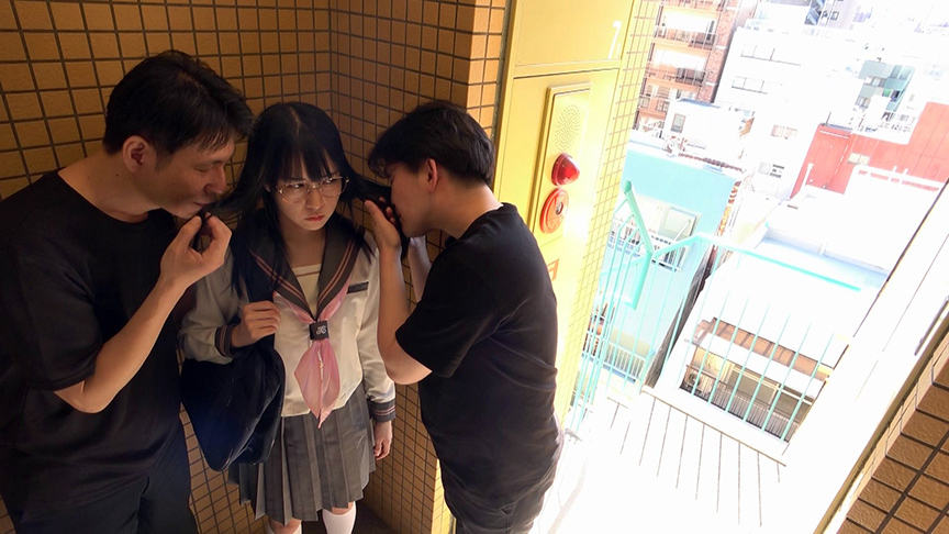 『フェチ』 髪射 円井萌華 「DUGA」