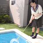 『フェチ』 メンヘラ先輩とプール掃除 「DUGA」