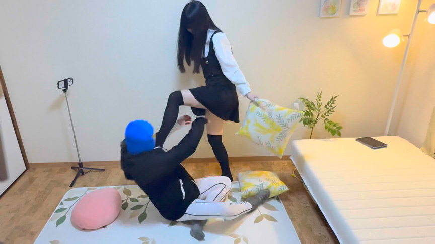 『フェチ』 妹と兄弟喧嘩！電気アンマを掛けられ逝かされてしまう 「DU...