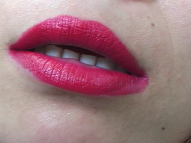 『フェチ』 口びるヌード3 「DUGA」