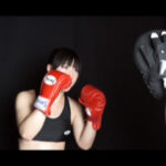 『フェチ』 特別企画 本物女子ボクサーVS男子ボクサー01 「DUGA」