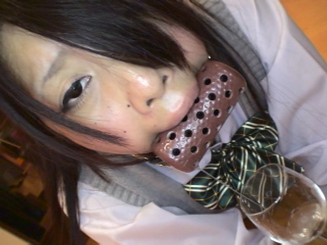 『フェチ』 涎を垂れ流す女03 「DUGA」