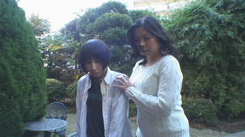 『フェチ』 超肉感的な三十路妻～怪力デカ尻餓鬼喰いアマゾネス～ 「DU...