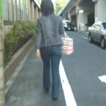 『フェチ』 熟女ムッチリGパン お尻○撮 「DUGA」