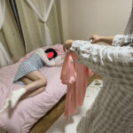 『フェチ』 美女姉妹の姉が妹に電気アンマ＆くすぐりの刑！ 「DUGA」