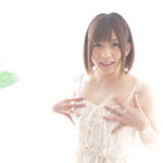 『フェチ』 大人気女優 麻里梨夏チャンの極上舌ベロでバナナ舐め！ 「DUGA」