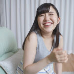 『フェチ』 本物素人女子が唾液デロデロ糸引き顔舐め 「DUGA」