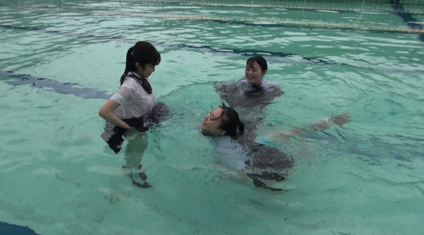 『フェチ』 制服着衣泳中級編 「DUGA」