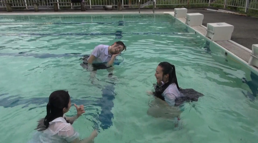 『フェチ』 サバイバル水泳中級編 「DUGA」