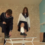 『フェチ』 仲良し2人組のカブト虫への執拗な唾かけと踏み潰し 「DUGA」