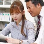 「フェチ」 尻辱オフィス 私、尻マニアの変態上司に毎日セクハラ残業させられてます。 明里つむぎ 『FANZA』