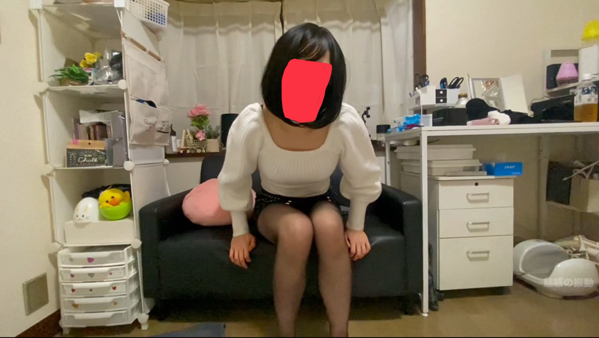 『フェチ』 きれいなお姉さんに見惚れてたら電気アンマ 「DUGA」