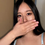 『フェチ』 爆乳美女のスマホ自撮り鼻フェラ 塚田詩織 「DUGA」