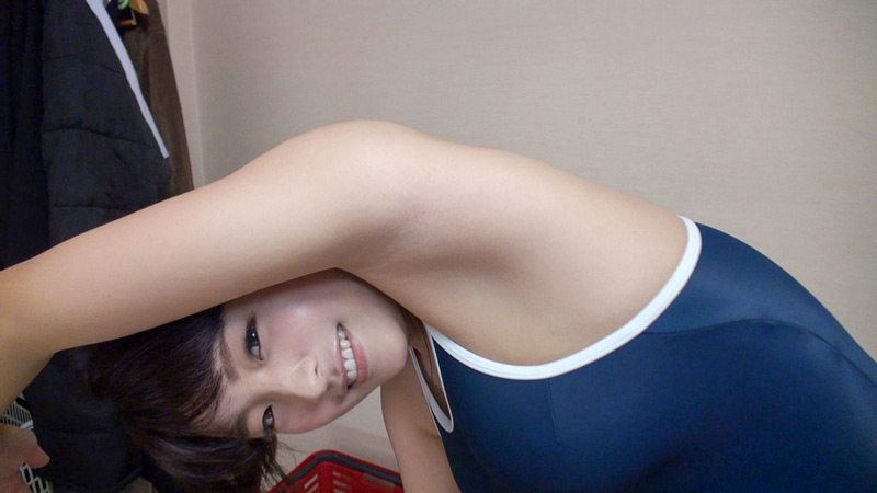 『フェチ』 濡れてテカってピッタリ密着 神スク水 後藤里香 「DUGA...