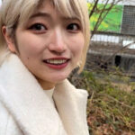 『フェチ』 M男が街中で女性にワキを舐めさせて貰う はるの 「DUGA」