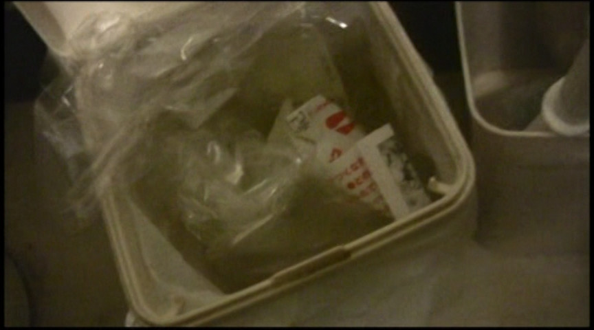 『フェチ』 コンビニのトイレで集めたナプキン 「DUGA」