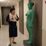 「フェチ」 ROCKET17周年記念ユーザーリクエスト祭り 絵画や銅像 『背景』になりすましたボディぺイント痴女に襲われるホテル 『FANZA』