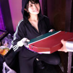 「フェチ」 サークルのバチクソカワイイ後輩ちゃんが偶然配達に来たのでシャンパンを一緒にキメて朝日が3回登るまで汁まみれで愛し合った中出し動画を勝手にAV発売 永野 鈴 『FANZA』