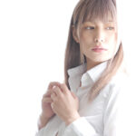 『フェチ』 紺野ひかるチャンのおっぱい・脇・おへそくすぐり！ 「DUGA」