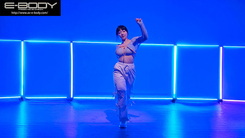 「フェチ」 「やわ肉×筋肉」まさかの融合！実は全国クラスのダンサー 食...