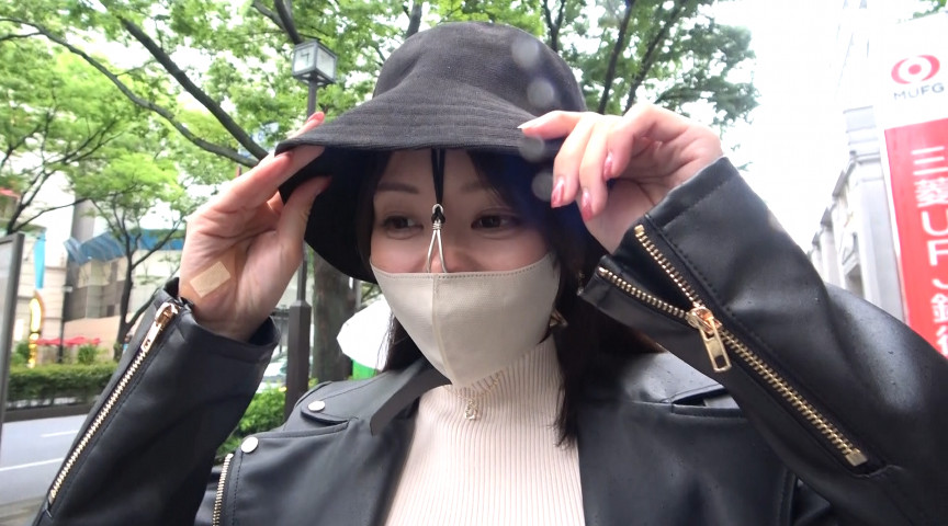 『フェチ』 わたしの豚ヅラ、見てください。 足立友梨 「DUGA」